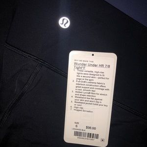 Lululemon leggings size 6